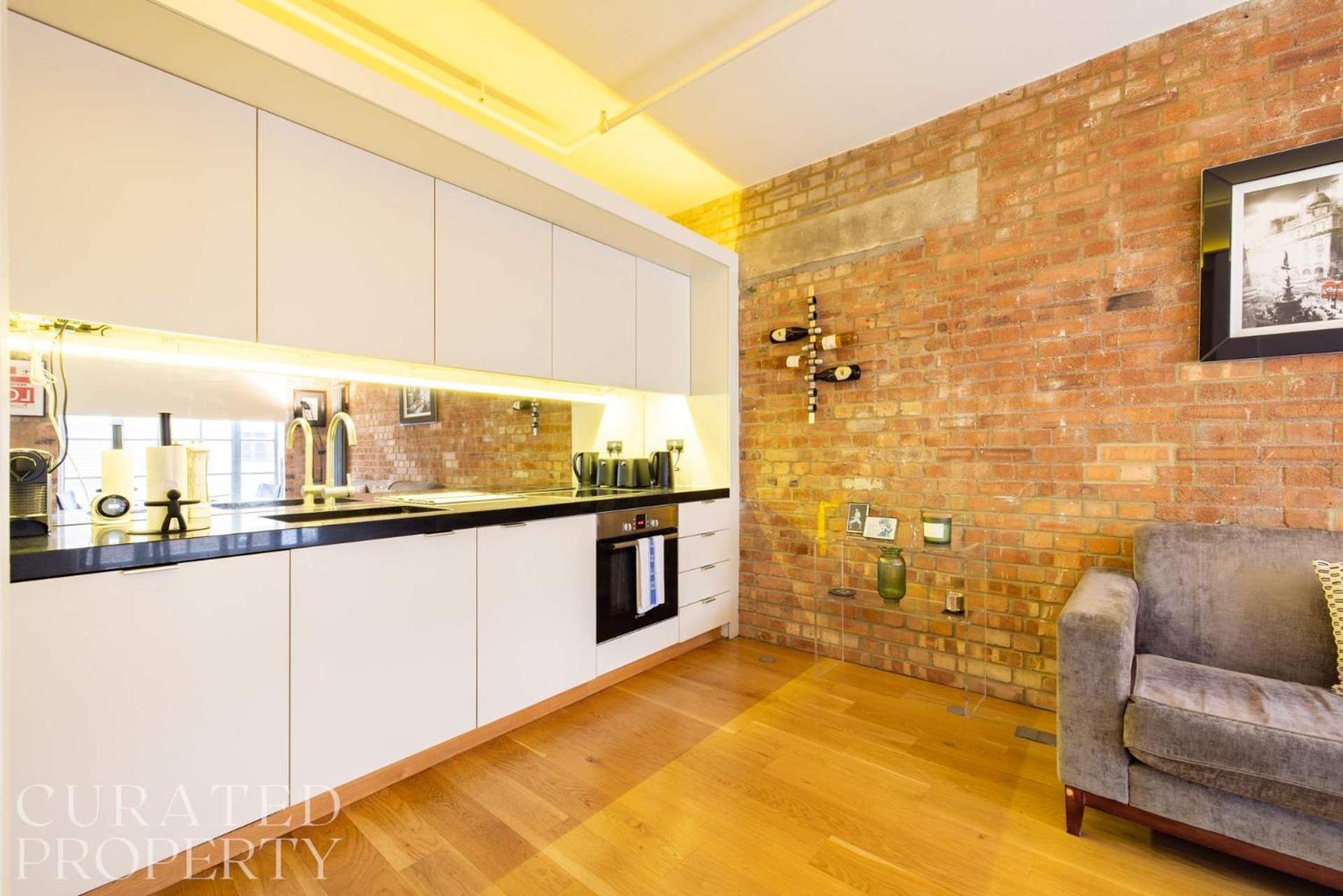 Soho Loft With A C & Concierge Appartamento Londra
