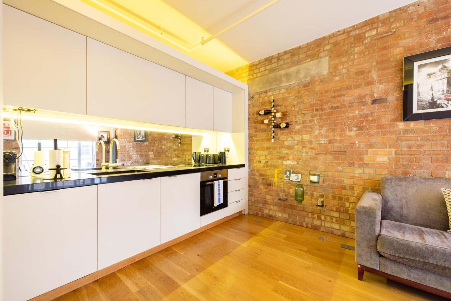 Soho Loft With A C & Concierge Londra